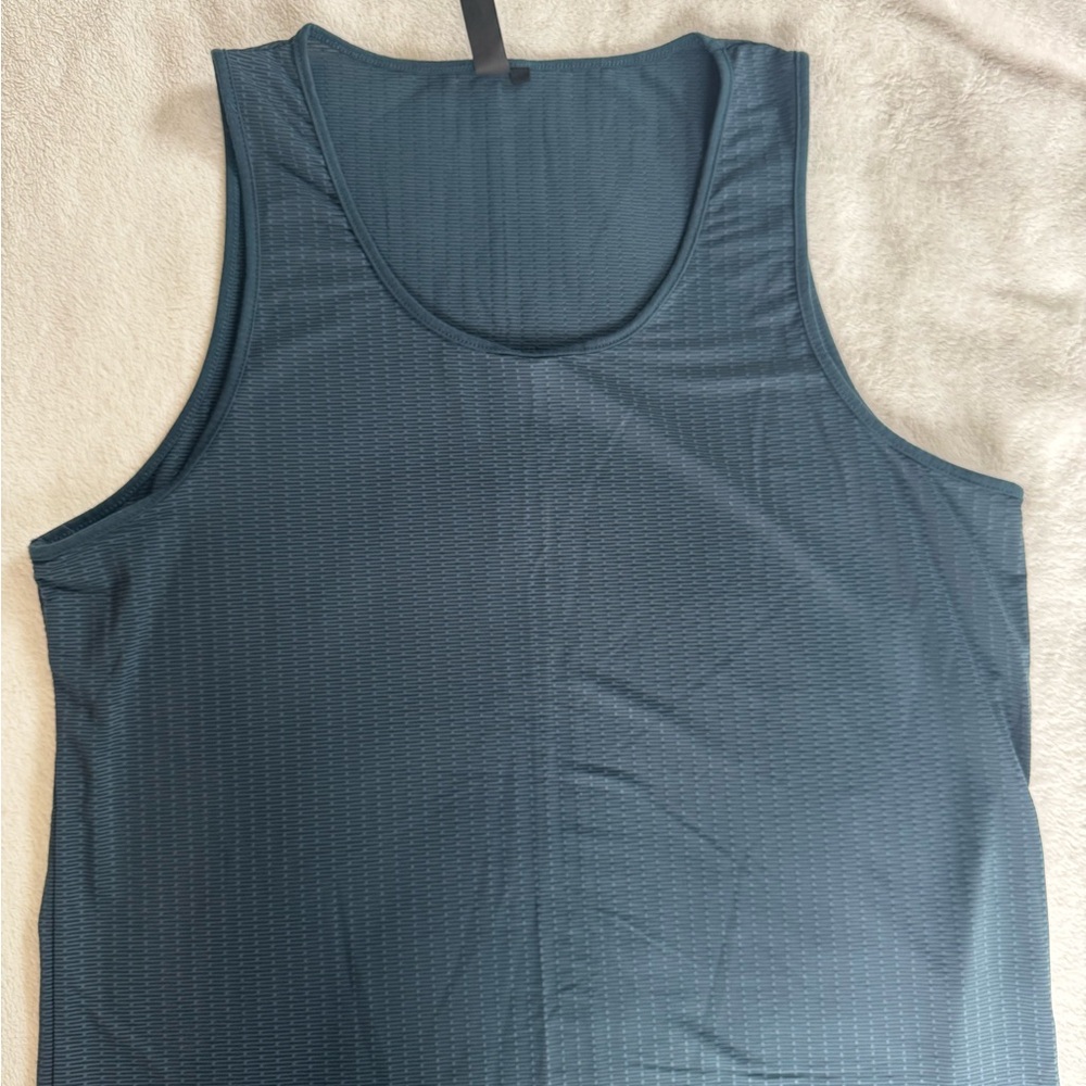 Dark Teal Pattern Mesh Stretch Tank